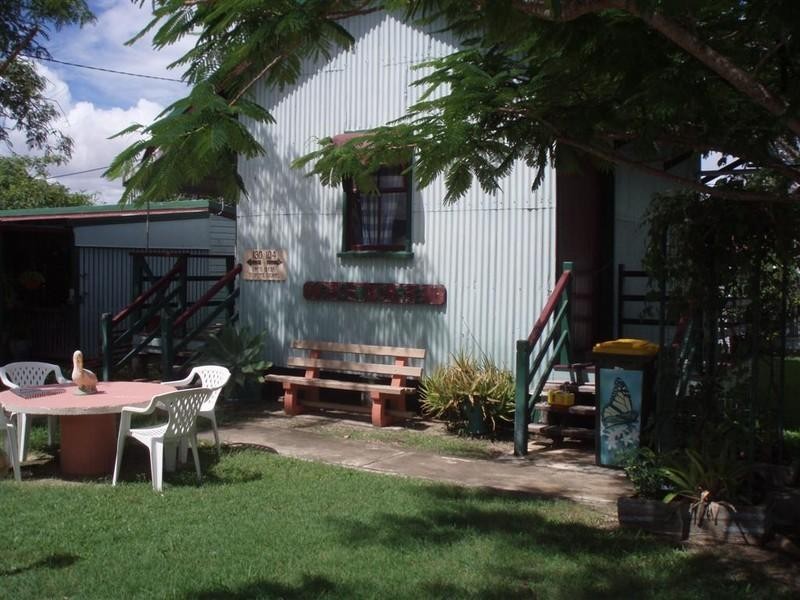 98 Middle Road, Gracemere QLD 4702