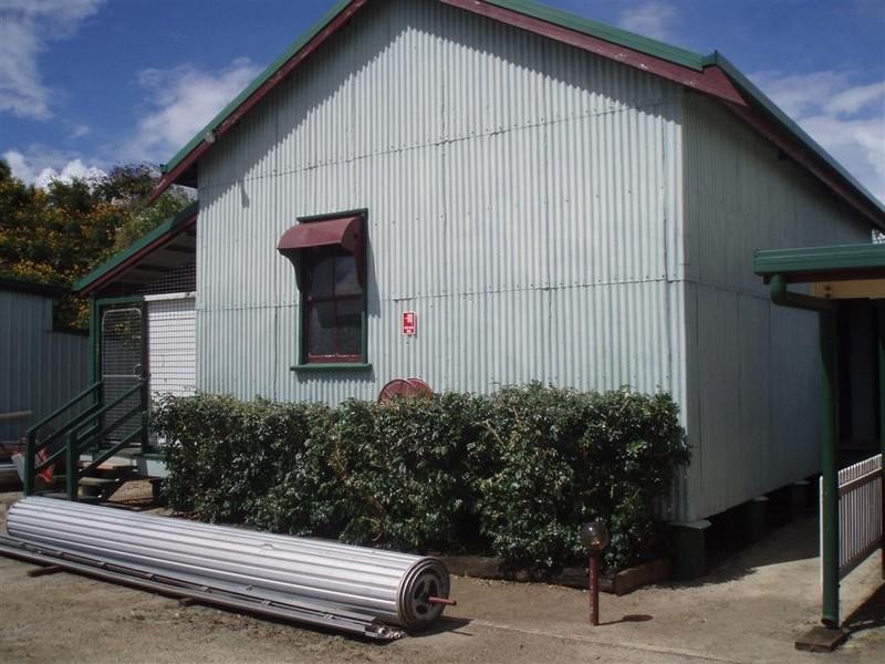 98 Middle Road, Gracemere QLD 4702