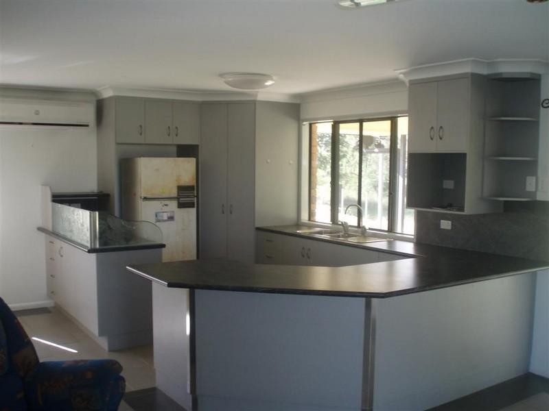 67 Moonmera Street, Kabra QLD 4702