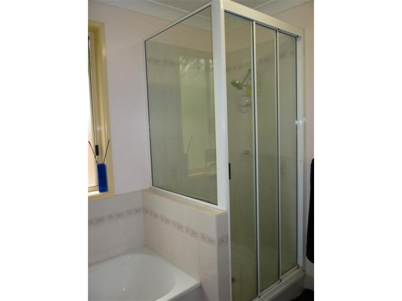 79 Donovan Crescent, Gracemere QLD 4702