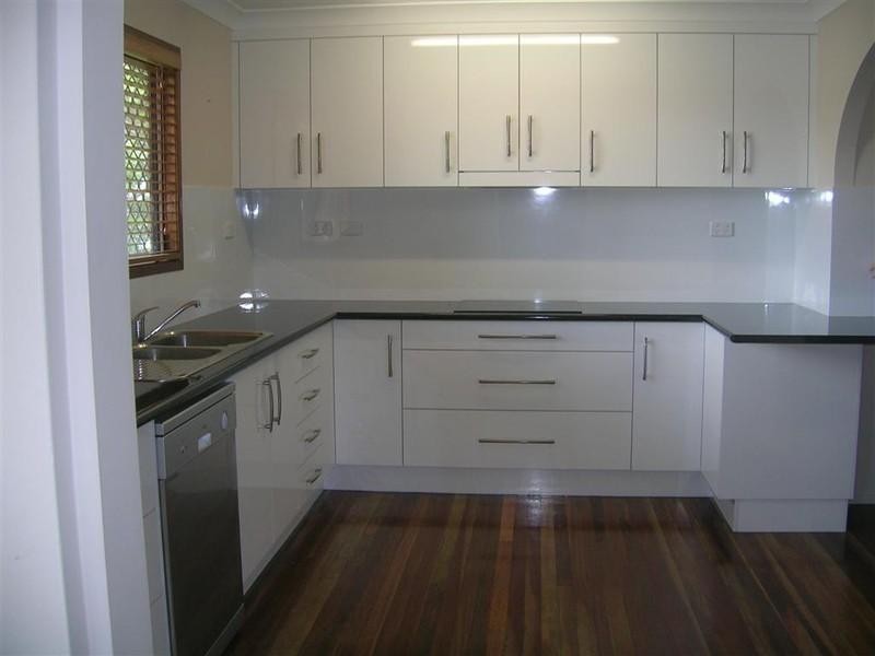 13 Ward Street, Gracemere QLD 4702