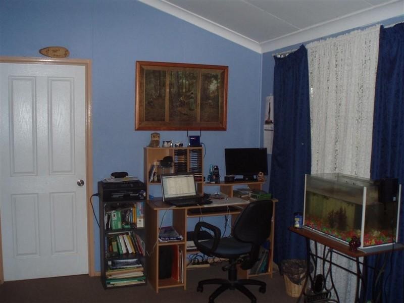 46 Isabella Street, Stanwell QLD 4702