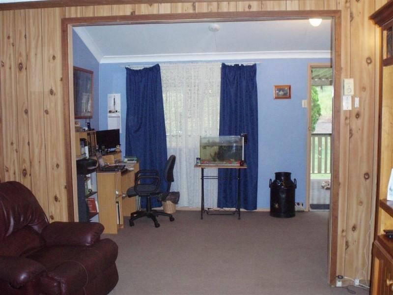 46 Isabella Street, Stanwell QLD 4702