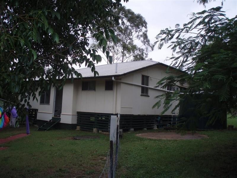 46 Isabella Street, Stanwell QLD 4702