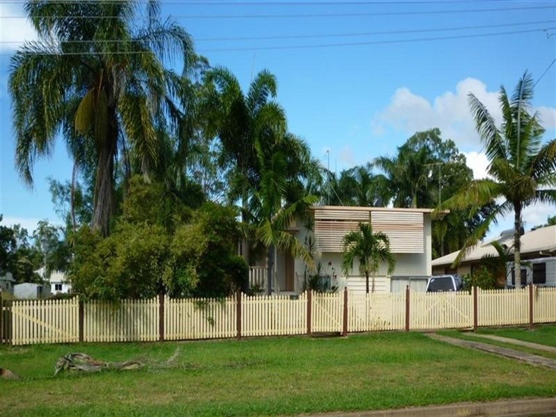10 Fisher Street, Gracemere QLD 4702