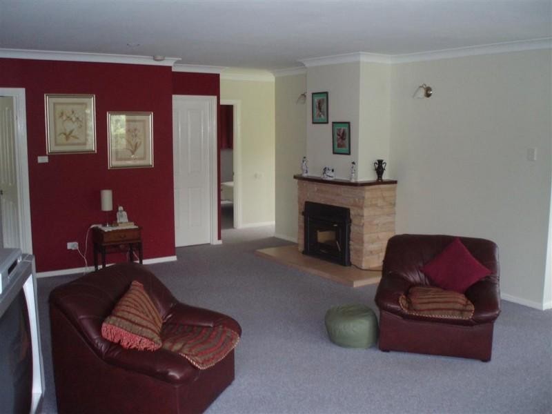 4 Dee Street, Mount Morgan QLD 4714