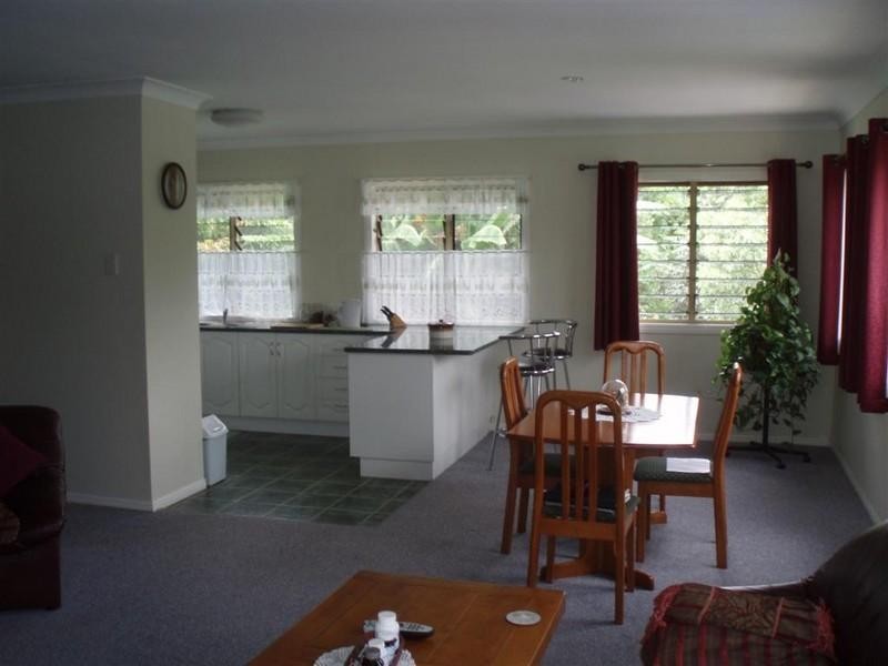 4 Dee Street, Mount Morgan QLD 4714