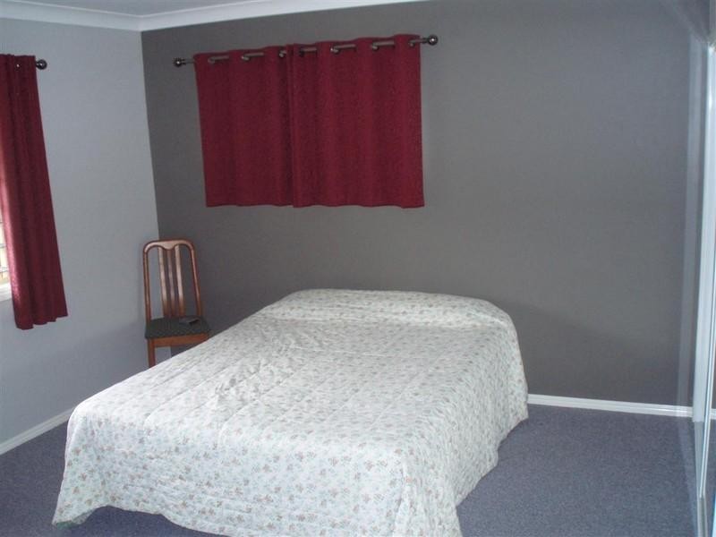 4 Dee Street, Mount Morgan QLD 4714