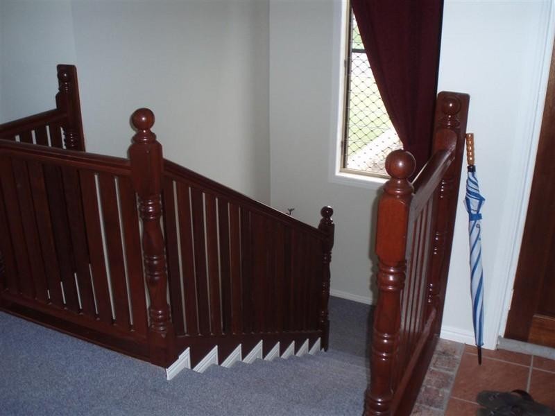 4 Dee Street, Mount Morgan QLD 4714