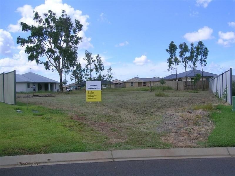 6 Bates Court, Gracemere QLD 4702