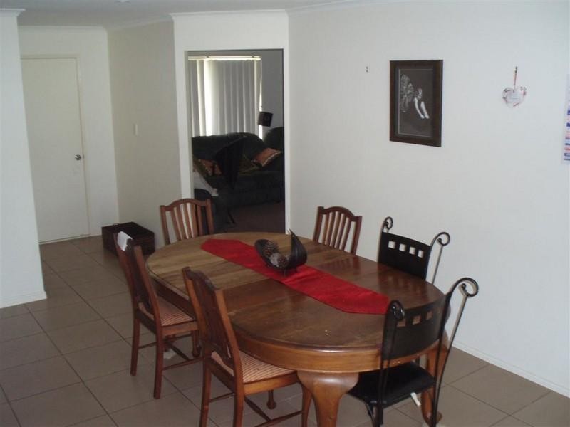 8 Corella Drive, Gracemere QLD 4702