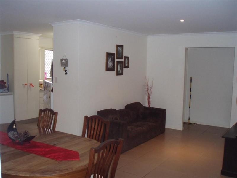 8 Corella Drive, Gracemere QLD 4702