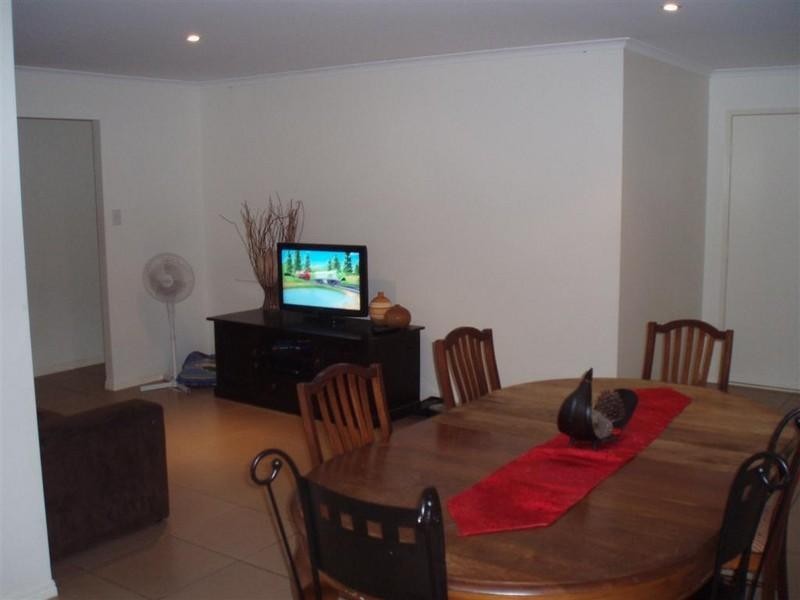 8 Corella Drive, Gracemere QLD 4702