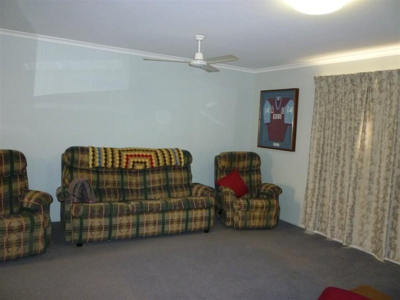 23 Sunrise Crescent, Gracemere QLD 4702