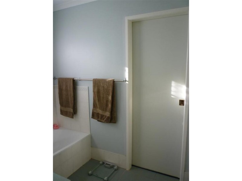 23 Sunrise Crescent, Gracemere QLD 4702