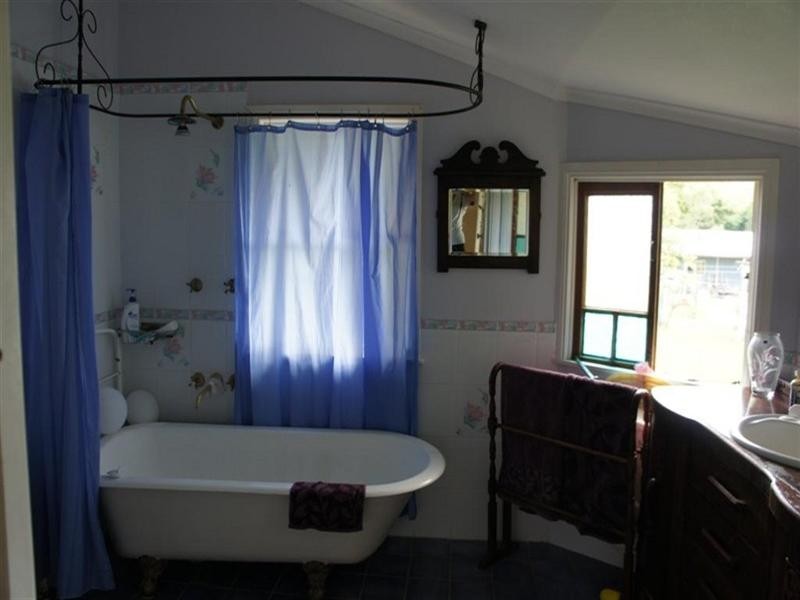 52547 Burnett Highway, Bouldercombe QLD 4702