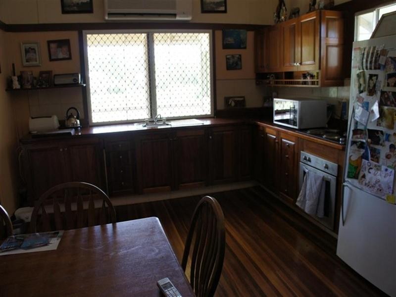 4 Pink Lily Street, Pink Lily QLD 4702