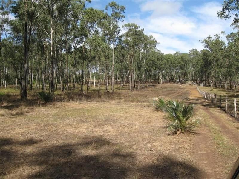 235 Archer Road, Struck Oil QLD 4714