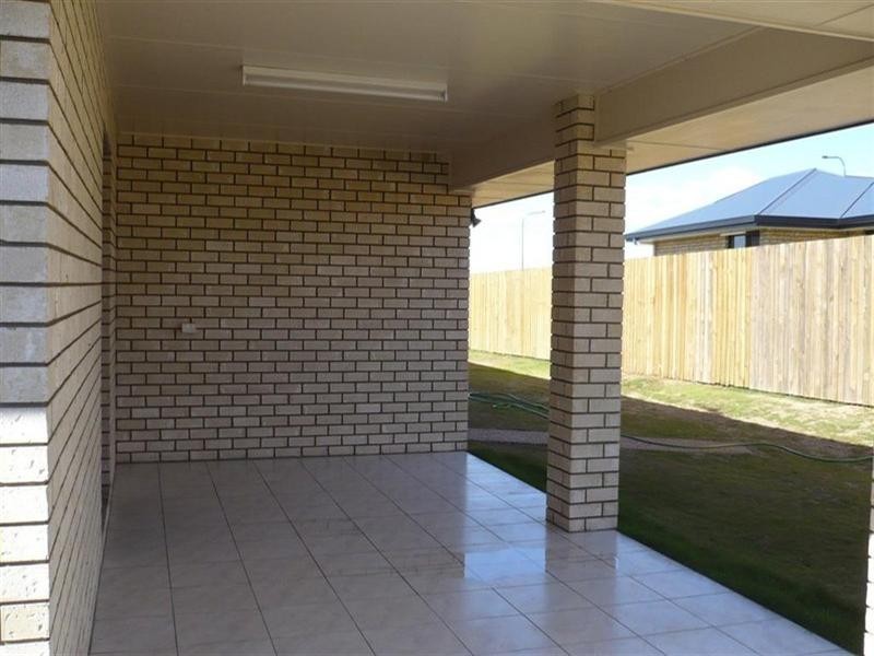 48 Buxton Drive, Gracemere QLD 4702