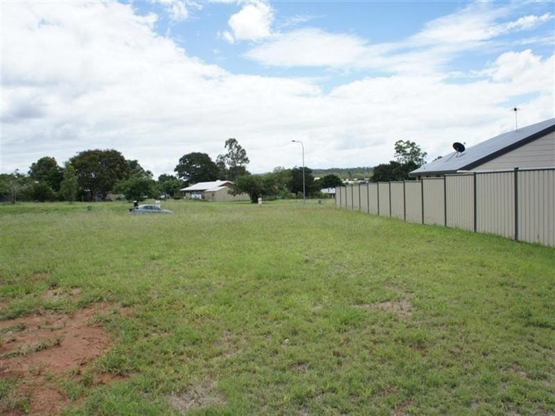 23 Jamie Crescent, Gracemere QLD 4702
