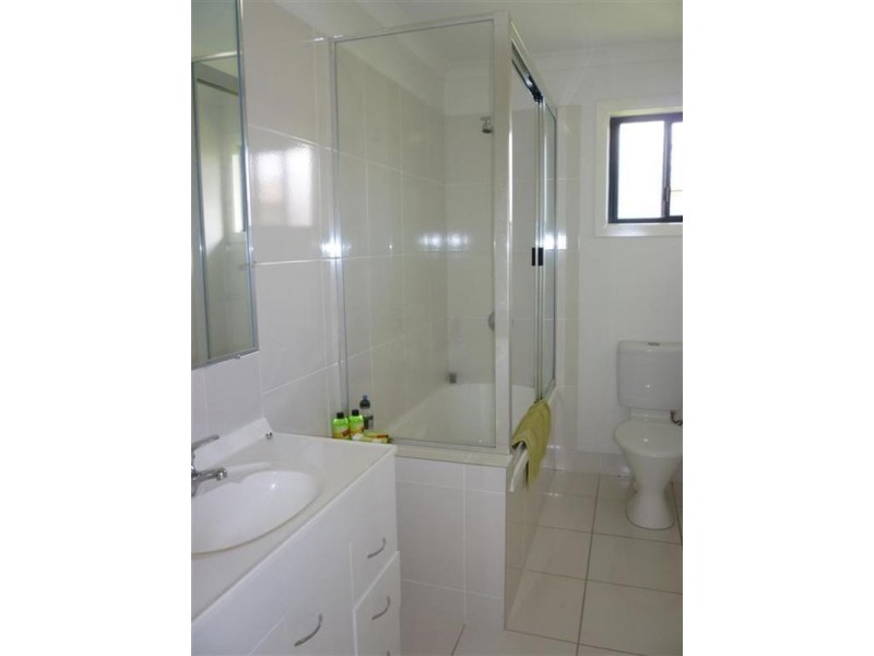 24 John Oxley Drive, Gracemere QLD 4702