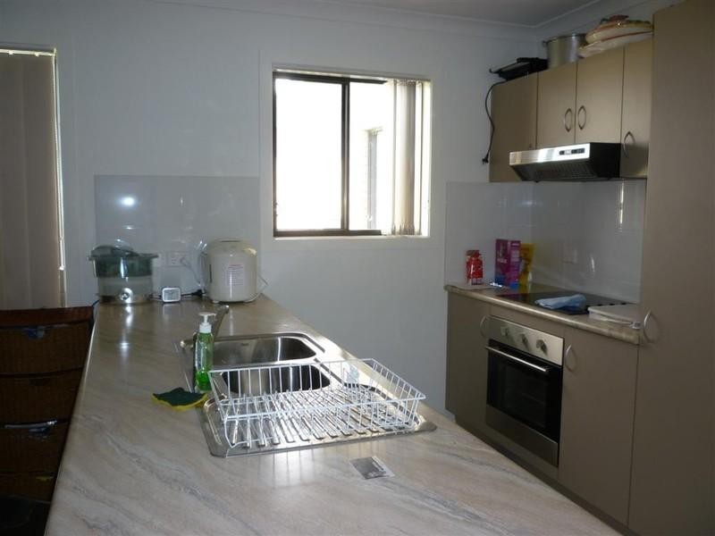 24 John Oxley Drive, Gracemere QLD 4702