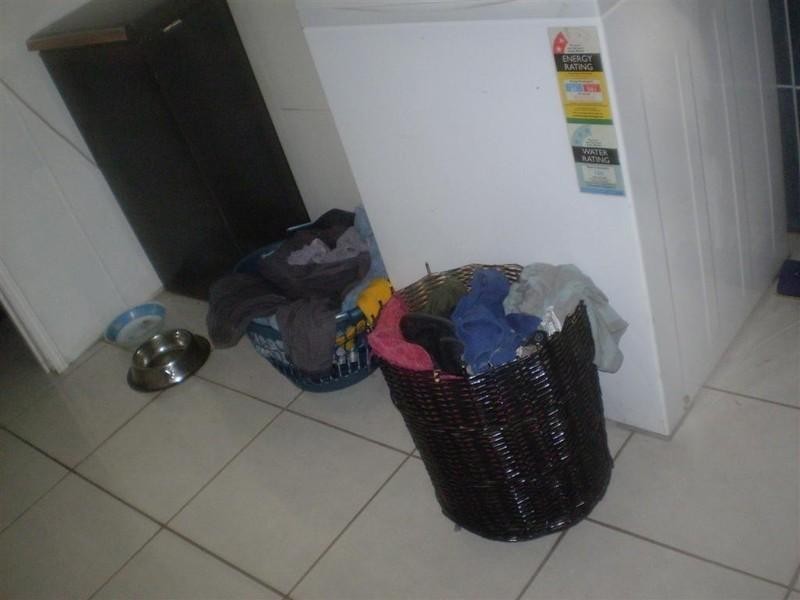 94 Hopkins Road, Stanwell QLD 4702