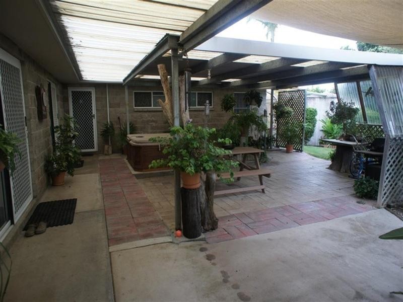 49 Harnsworth Road, Alton Downs QLD 4702