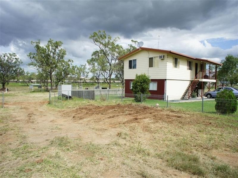 68 Old Capricorn Highway, Gracemere QLD 4702
