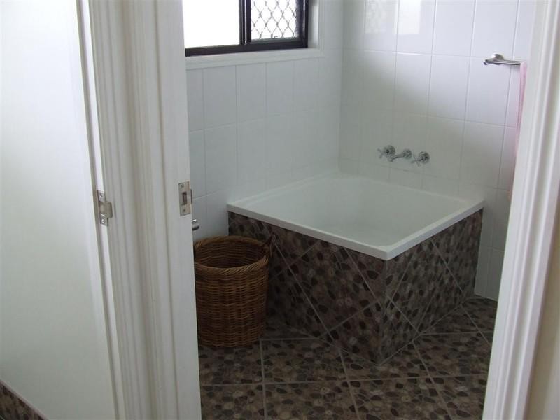 124 Victoria Street, Gracemere QLD 4702