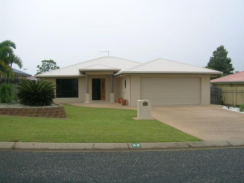 32 Stover Street, Gracemere QLD 4702