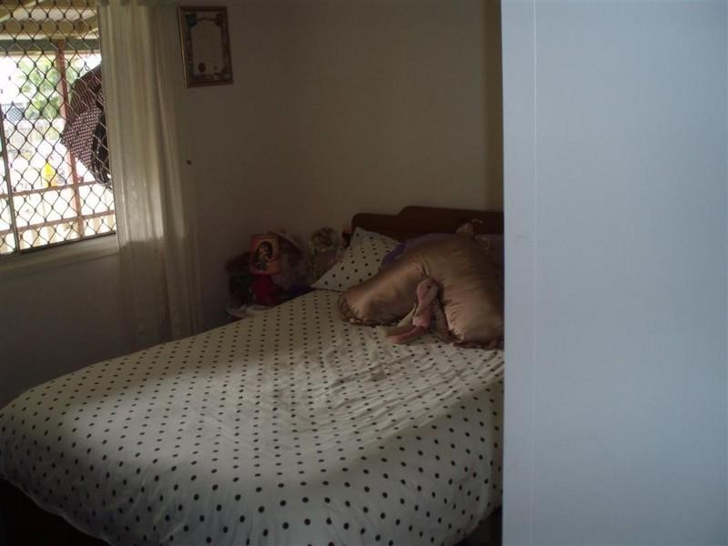 10 Glover Street,, Gracemere QLD 4702