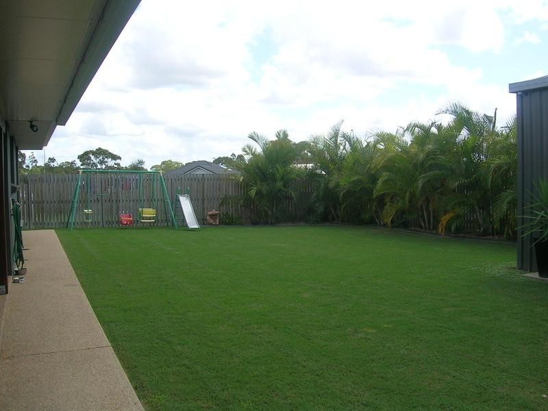 12 Rosella Drive, Gracemere QLD 4702