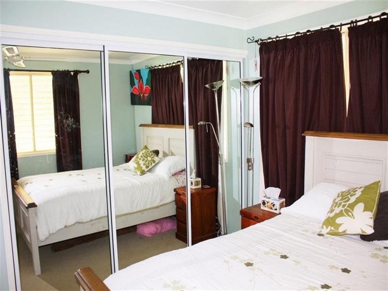 19 Archer Road, Gracemere QLD 4702