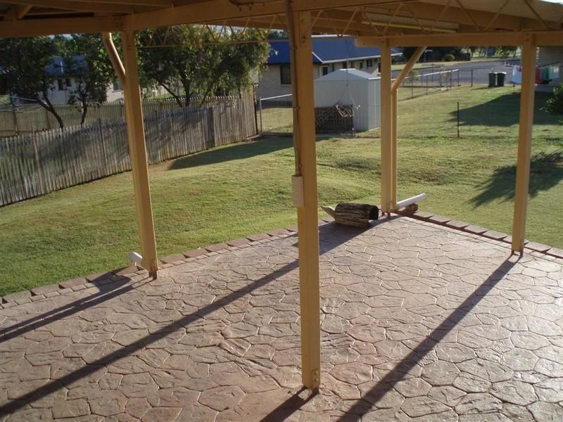 16 Stover Street, Gracemere QLD 4702