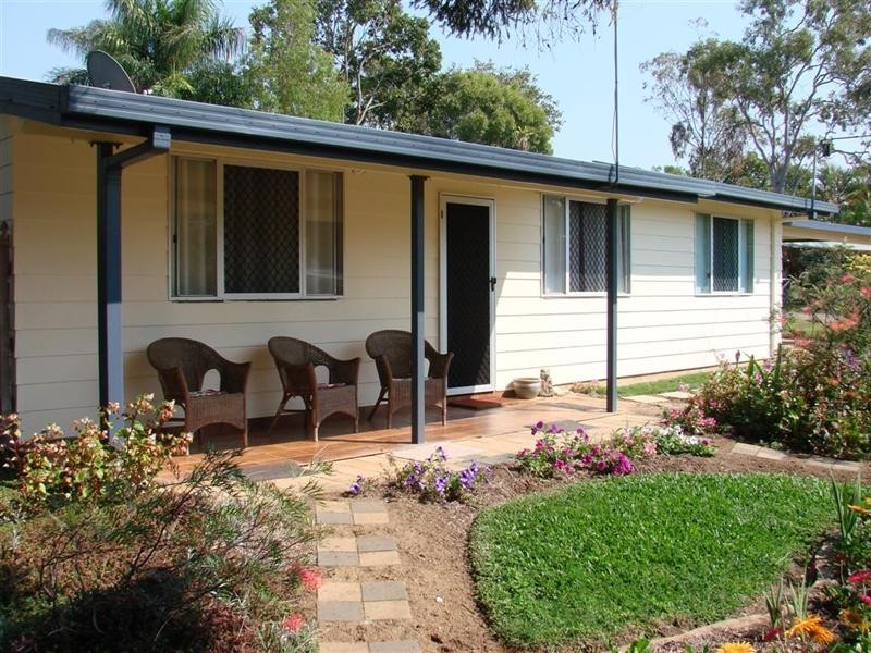 26 Fitzgerald Street, Gracemere QLD 4702