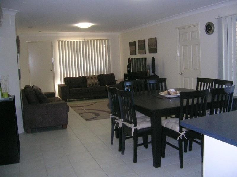 19 Joseph Street, Gracemere QLD 4702