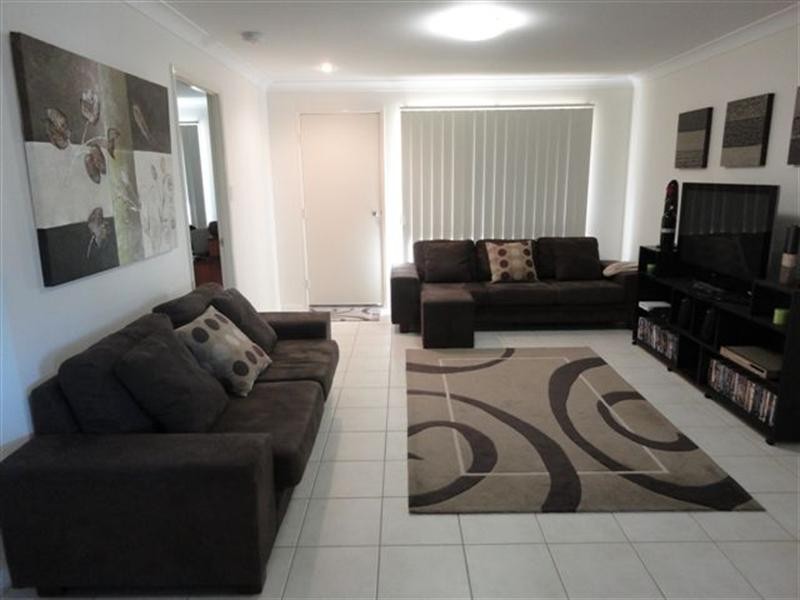 19 Joseph Street, Gracemere QLD 4702