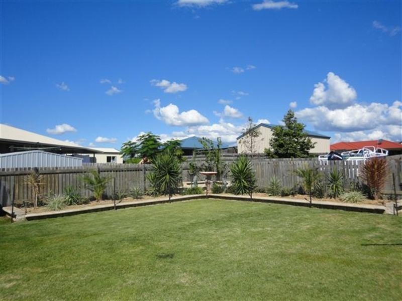 19 Joseph Street, Gracemere QLD 4702