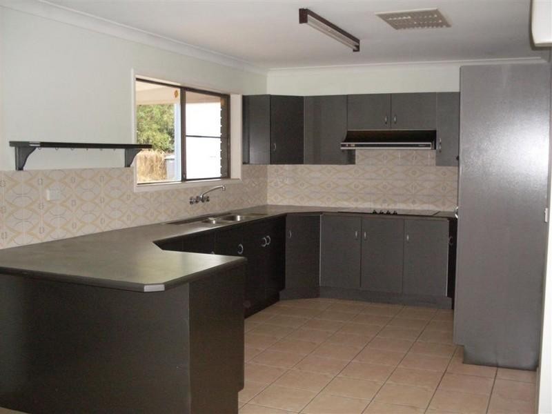 21 Fenwick Street, Gracemere QLD 4702