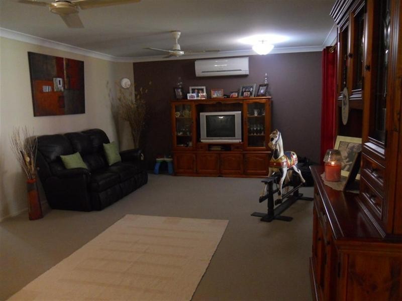 37 Rosewood Avenue, Gracemere QLD 4702