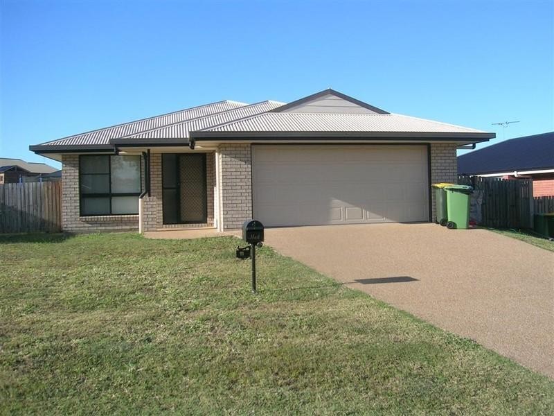 11 Riley Drive, Gracemere QLD 4702