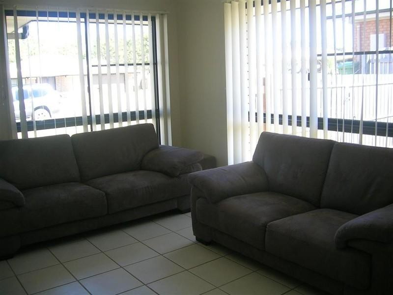 11 Riley Drive, Gracemere QLD 4702