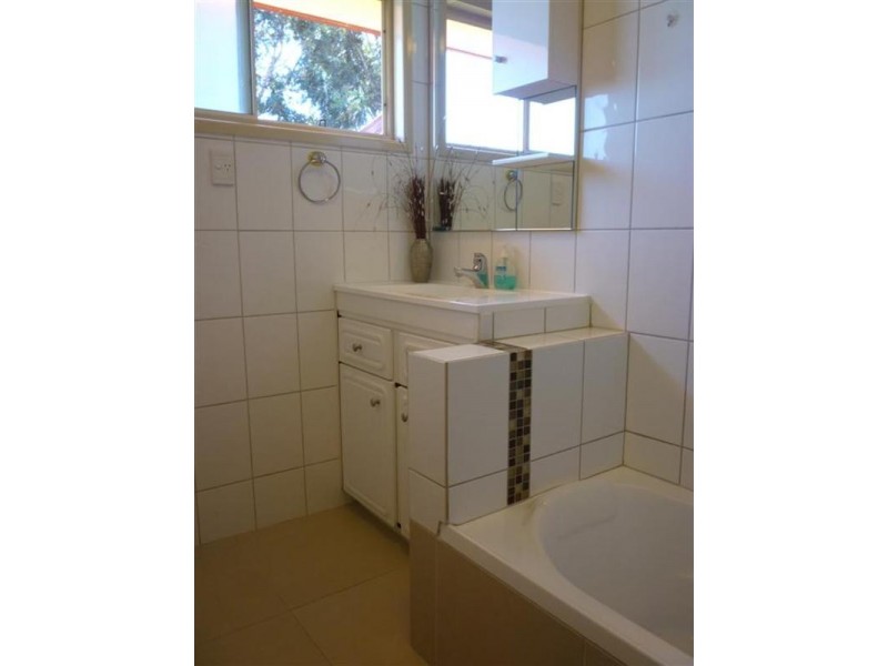 1 Banksia Street, Gracemere QLD 4702