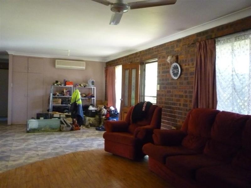 112 DONOVAN CRESENT, Gracemere QLD 4702