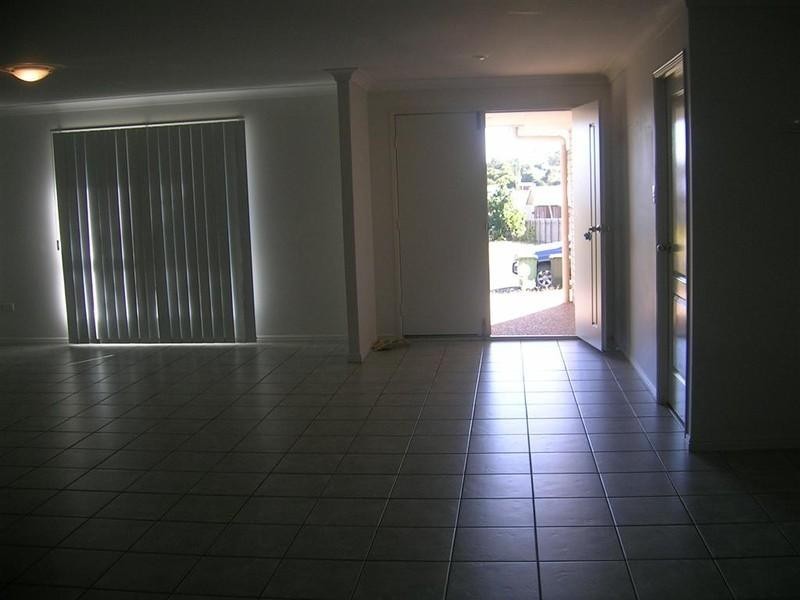 25 Seonaid Place, Gracemere QLD 4702