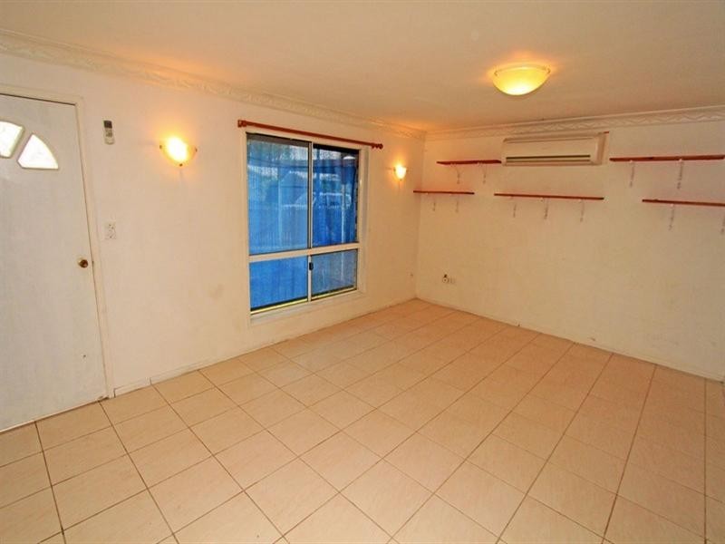 24 Hutchings Street, Gracemere QLD 4702