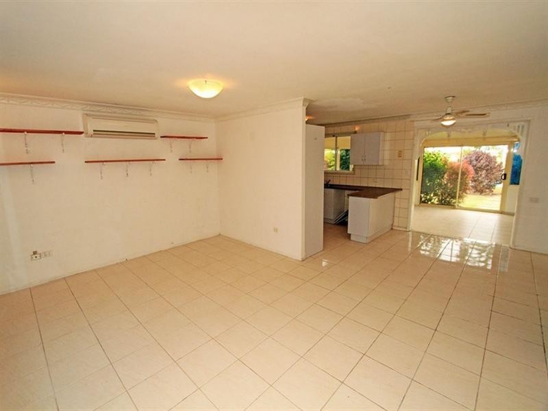 24 Hutchings Street, Gracemere QLD 4702