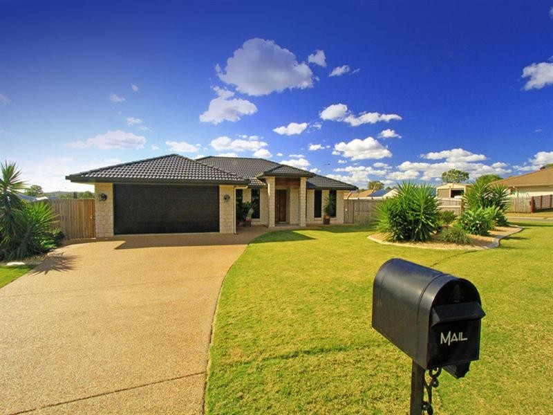8 Breakspear Street, Gracemere QLD 4702