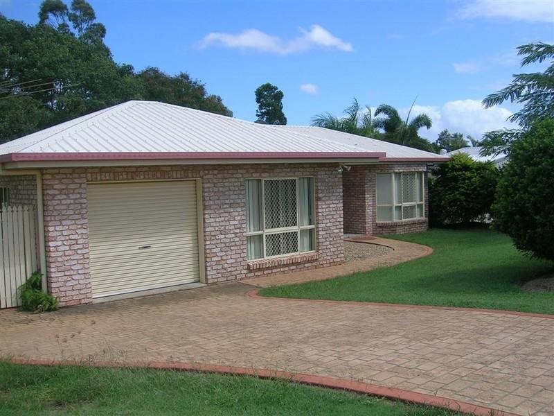18 Dunnett Street, Gracemere QLD 4702